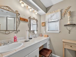 331 Haymarket Lane, Houston TX 77015