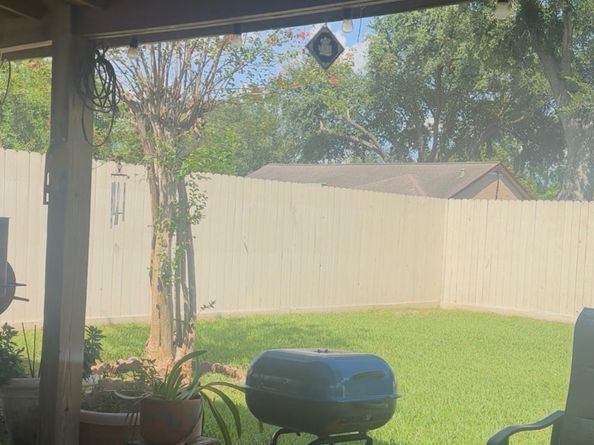 15114 Kaler Road, Houston TX 77060