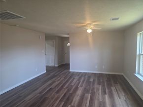 9831 Pelsey Street, Houston TX 77029