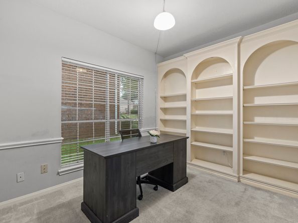 19819 Powerscourt Drive, Humble TX 77346
