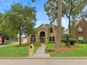 19819 Powerscourt Drive, Humble TX 77346