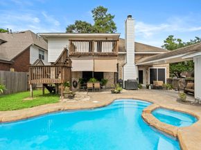 19819 Powerscourt Drive, Humble TX 77346