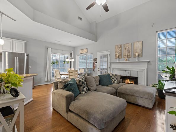 19819 Powerscourt Drive, Humble TX 77346