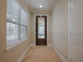 2910 Leeland Street, Houston TX 77003