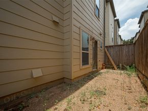 2910 Leeland Street, Houston TX 77003