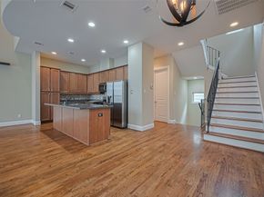 2910 Leeland Street, Houston TX 77003