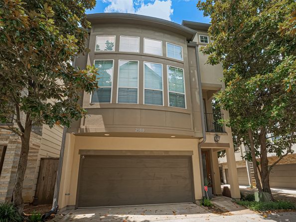 2910 Leeland Street, Houston TX 77003
