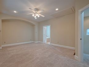 2910 Leeland Street, Houston TX 77003