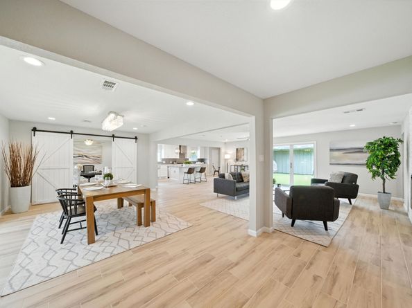 4003 Mischire Drive, Houston TX 77025