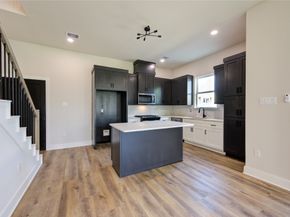4605A Brady St, Houston TX 77011