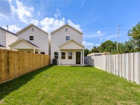 4605A Brady St, Houston TX 77011