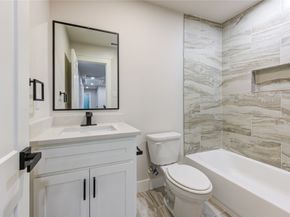 4605A Brady St, Houston TX 77011