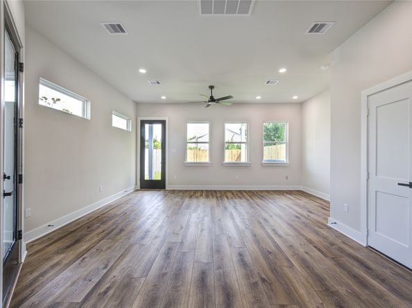 4605A Brady St, Houston TX 77011