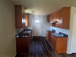 9827 Pelsey Street, Houston TX 77029