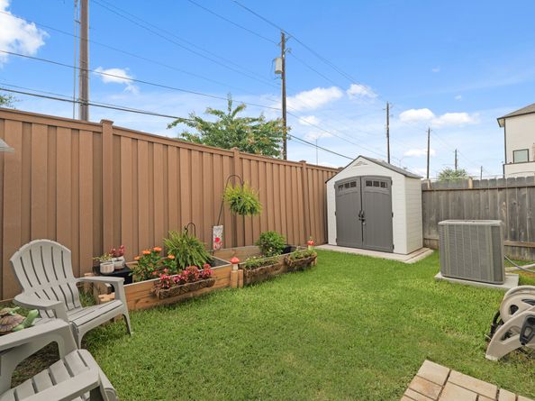 10404 Marston Vineyard Drive, Houston TX 77025