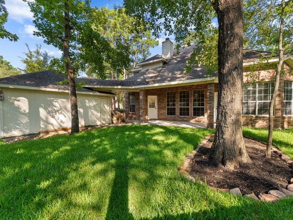 53 Silver Crescent Court, The Woodlands TX 77382