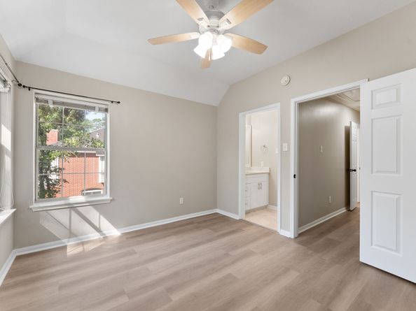 53 Silver Crescent Court, The Woodlands TX 77382