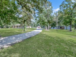15040 Dogwood Lane, Conroe TX 77303