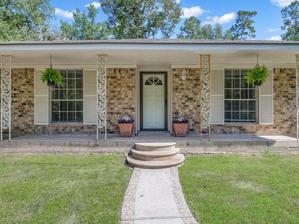 15040 Dogwood Lane, Conroe TX 77303