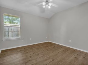 34 Greenwich Place, Conroe TX 77384