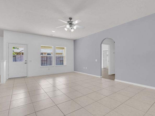 34 Greenwich Place, Conroe TX 77384