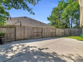 34 Greenwich Place, Conroe TX 77384