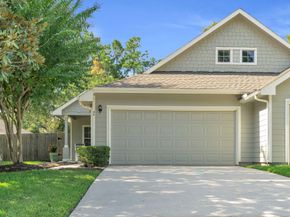 34 Greenwich Place, Conroe TX 77384