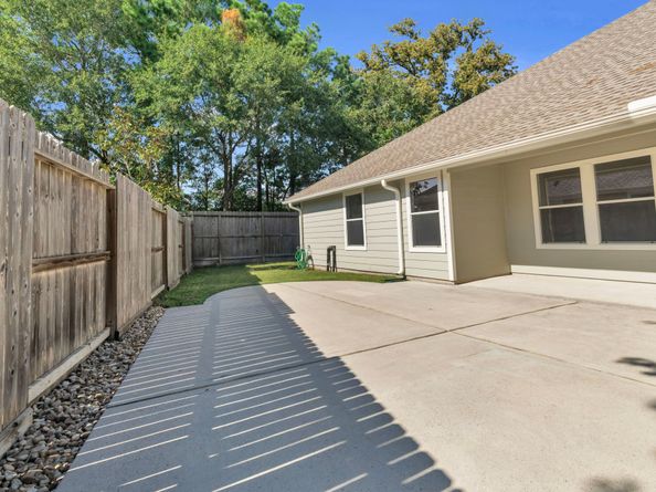 34 Greenwich Place, Conroe TX 77384