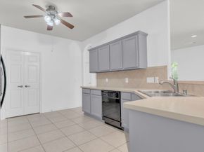 34 Greenwich Place, Conroe TX 77384