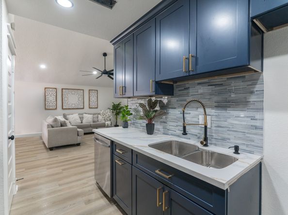 3618 Tamfield Drive, Houston TX 77066