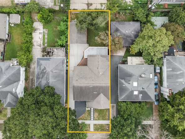 1723 Albans Road, Houston TX 77005