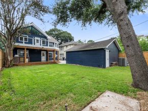 1723 Albans Road, Houston TX 77005