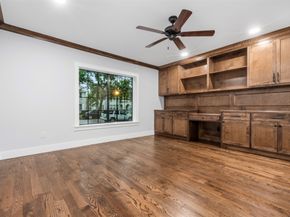1723 Albans Road, Houston TX 77005
