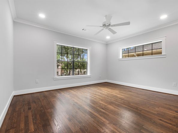 1723 Albans Road, Houston TX 77005