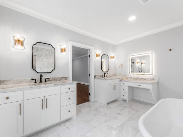 1723 Albans Road, Houston TX 77005