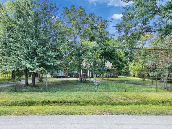7216 Orville Street, Houston TX 77028