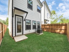 4010 Mckinley Street, Houston TX 77051
