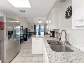 2519 Meandering Trail, Houston TX 77339