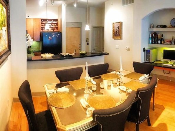 1901 Post Oak Boulevard 2219, Houston TX 77056