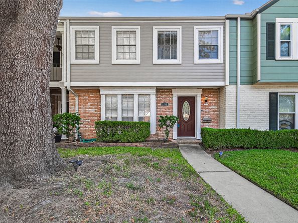 1208 Country Place Drive, Houston TX 77079