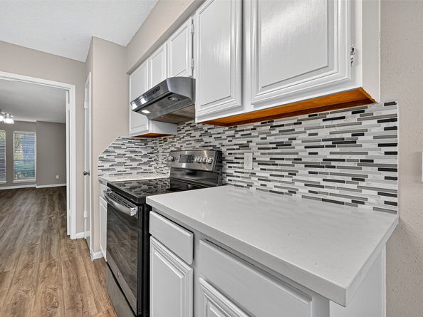 1208 Country Place Drive, Houston TX 77079
