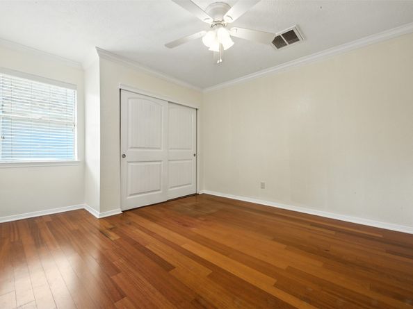 4714 Sunshine Drive, Sugar Land TX 77479