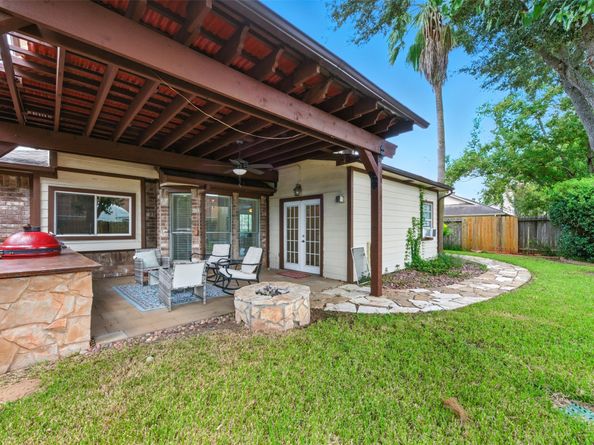 4714 Sunshine Drive, Sugar Land TX 77479
