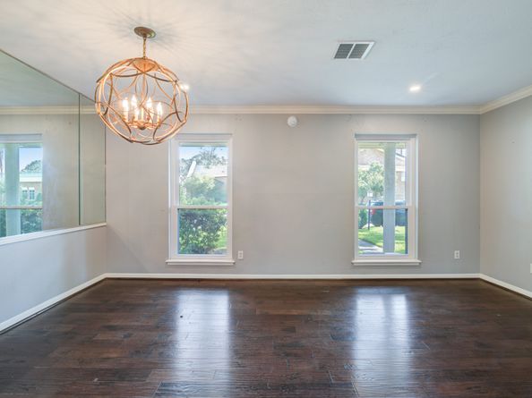 18222 Point Lookout Drive, Houston TX 77058