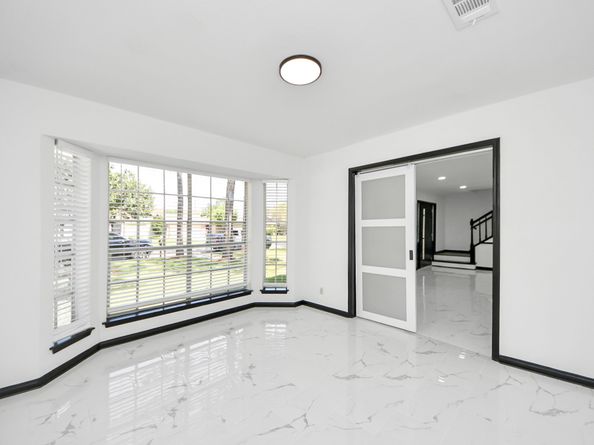 14407 Chevy Chase, Houston TX 77077