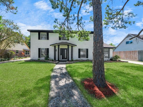 14407 Chevy Chase, Houston TX 77077