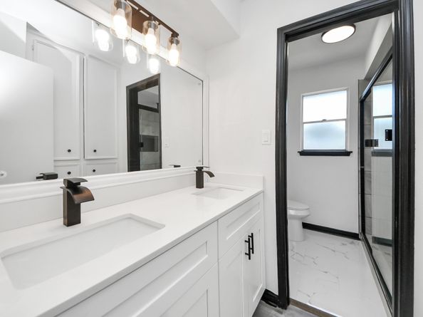 14407 Chevy Chase, Houston TX 77077