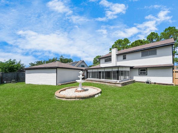 14407 Chevy Chase, Houston TX 77077