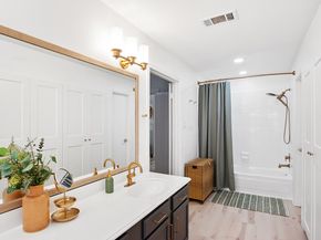 7 Dusky Meadow Place, The Woodlands TX 77381