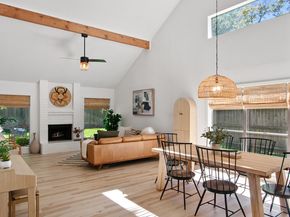 7 Dusky Meadow Place, The Woodlands TX 77381